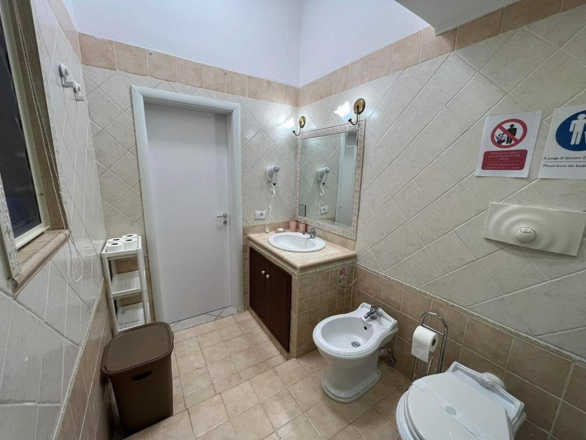 La Maison Di Nonna Tina - Panoramic Suite Nápoly Kültér fotó